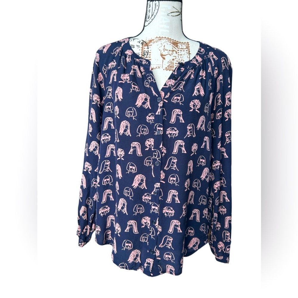 Boden women’s blouse navy novelty print in pink ladies in sunglasses